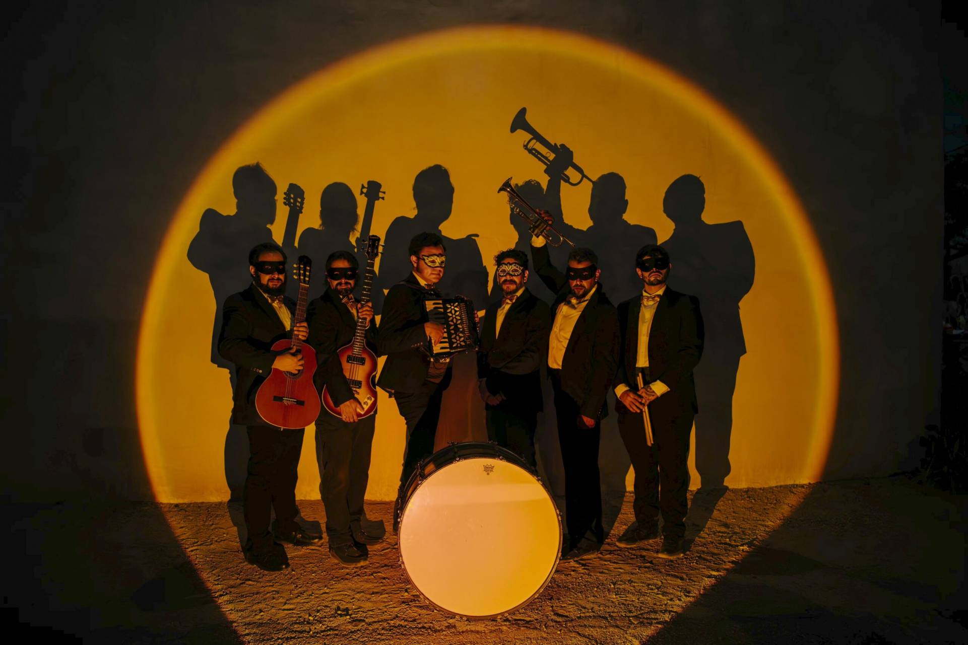 Orkesta Mendoza at La Rosa Tucson